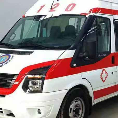 丁青非急救护送病人转院租赁救护车的优缺点对比